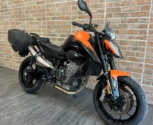 KTM 890 Duke (08/2021) – Km 23443